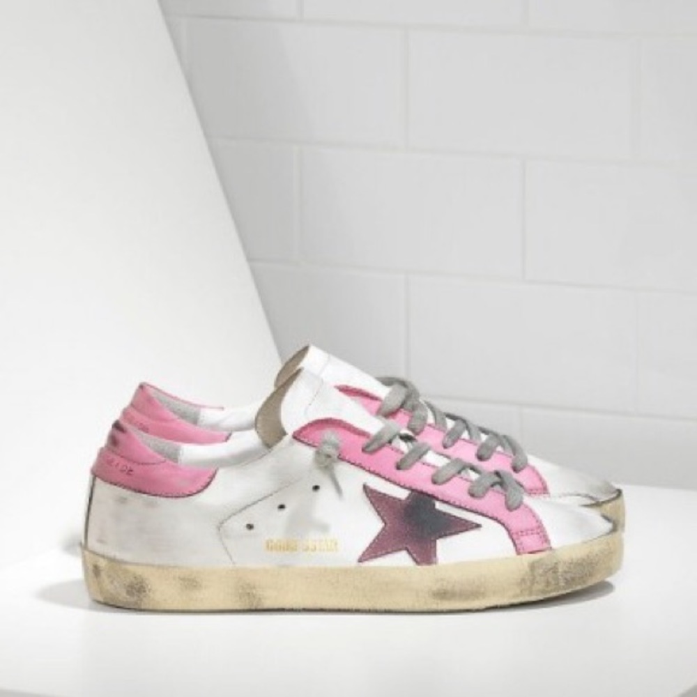 GOLDEN GOOSE ‘SUPER STAR’ Leather Low-Top Sneaker